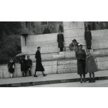 Országzászló, háttérben a Dóm, Kassa, Felvidék, 2. világháború, Horthy-korszak, 1940, 1940-es évek, Eredeti fotó, papírkép, hátulján ragasztásnyomok.  