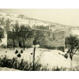 A Tettyei romoknál, Pécs, helytörténet, Horthy-korszak, Baranya megye, 1940-es évek, Eredeti fotó, papírkép, hátulján ragasztásnyomok, téves felirat. 