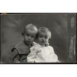 Rosenblatt Emánuel műterme, Eperjes, Felvidék, testvérek, gyerekek portréja, monarchia, 1890-es évek, Eredeti  kabinetfotó.  