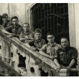 Cserkészek egyenruhában, Máriabesnyő, Horthy-korszak, helytörténet, Pest megye, 1938, 1930-as évek, Eredeti fotó, hátulján feliratozott papírkép.   