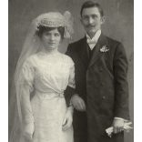 Nagyobb méret, Stojkovits és Békés műterem, Arad, Erdély, esküvő, menyasszony, vőlegény, monarchia, 1910-es évek, Eredeti kabinetfotó.   