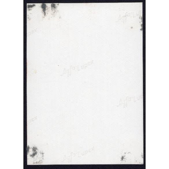 Szobor a várostorony árnyékában, Rozsnyó, Felvidék, utcakép, Horthy-korszak, építészet, szobor, torony, helytörténet, 1935., 1930-s évek, Eredeti fotó, papírkép.   