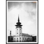 A Szepsii római katolikus templom, Szepsi, Felvidék, utcakép, Horthy-korszak, templom, egyház, vallás, helytörténet, 1935., 1930-s évek, Eredeti fotó, papírkép. 