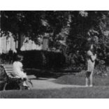 Élet a Szent Erzsébet-székesegyház és a Szent Mihály-kápolna kertjében, Kassa, Felvidék, utcakép, Horthy-korszak, templom, kápolna, egyház, vallás, helytörténet, 1935., 1930-s évek, Eredeti fotó