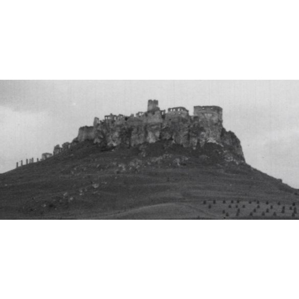 A szepesi vár, Szepes, Felvidék, utcakép, Horthy-korszak, építészet, vár, mező, helytörténet, 1935., 1930-s évek, Eredeti fotó, papírkép.  