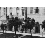 Lőcsei utcakép, rajta a lőcsei fehérasszony és Andrássy István házai, Lőcse, Felvidék, Horthy-korszak, feliratok, építészet, házak, helytörténet, 1935., 1930-s évek, Eredeti fotó, papírkép.   