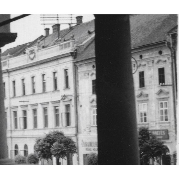 A lőcsei városháza árkádos erkélyfolyosója, Lőcse, Felvidék, utcakép, Horthy-korszak, építészet, erkély, épület, helytörténet, 1935., 1930-s évek, Eredeti fotó, papírkép. 