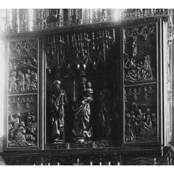 A Szent Jakab-templom főoltára, a lőcsi Pál mester alkotása, Lőcse, Felvidék, utcakép, Horthy-korszak, oltár, templom, egyház, vallás, helytörténet, 1935., 1930-s évek, Eredeti fotó, papírkép.   