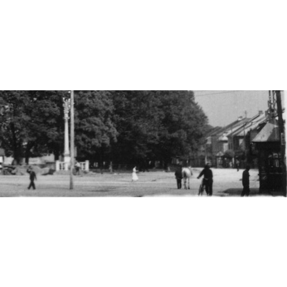 Iglói Szűz Mária Mennybevétele római katolikus templom, Igló, Felvidék, utcakép, Horthy-korszak, templom, egyház, vallás, helytörténet, 1935., 1930-s évek, Eredeti fotó, papírkép.