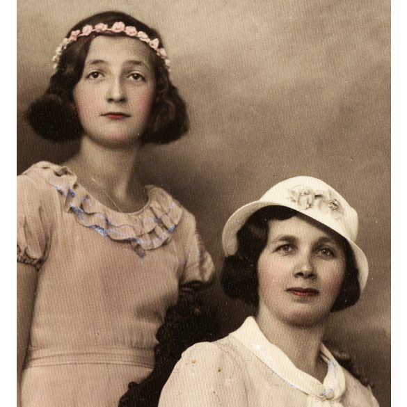 Papp műterem, Budafok, (Budapest), anya lányával, elsőáldozás (?), Horthy-korszak, helytörténet, 1930-as évek, Eredeti fotó, kézzel színezett papírkép.  