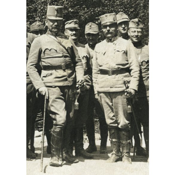 Tábornok, K.u.K. magyar katonatisztek egyenruhában, 1. világháború, monarchia, hadtörténet, 1916. május 15., 1910-es évek, Eredeti fotó, hátulján feliratozott papírkép.  