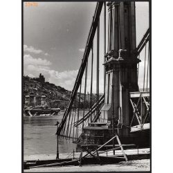   Nagyobb méret, Szendrő István fotóművészeti alkotása, A régi Erzsébet híd, a 2. világháború után, Budapest, híd, Gellért-hegy, Pest megye, 1940-es évek. Eredeti, pecséttel jelzett fotó, papírkép,