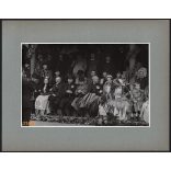 Nagyobb méret, Szatmárnémeti, Erdély, a Magyar Királyi Államvasutak Fiúnevelő Intézetének és Árvaházának felavatása. A résztvevők között híres nemesek, politikusok és egyházi vezetők, 1941. szeptember