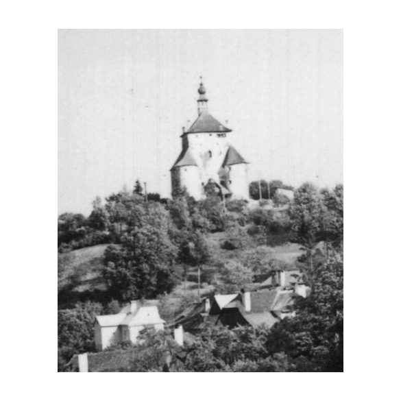 Selmecbánya látképe, háttérben az Újvár (Leányvár), Selmecbánya, Felvidék, utcakép, Horthy-korszak, kirándulók, város, építészet, helytörténet, 1935., 1930-s évek, Eredeti fotó, papírkép.  