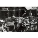 Nagyobb méret, Szendrő István fotóművészeti alkotása, a Magyar Élelmiszer-szállító Rt. épülete a 2. világháború után, Nagyvásártelep, Budapest, Tóth Kálmán utca 8-10., épület, rom, 