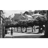 A Szent Katalin-vártemplom, Körmöcbányán, Felvidék, utcakép, Horthy-korszak, templom, egyház, vallás, helytörténet, 1935., 1930-s évek, Eredeti fotó, papírkép.   