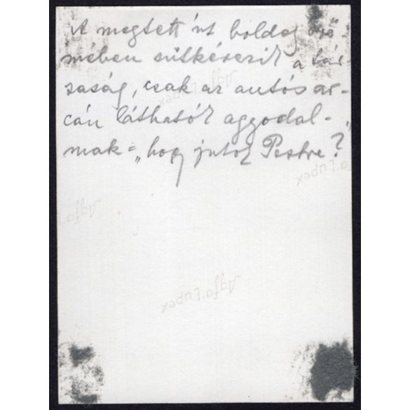 Pihenő, a pöstyéni fürdőhöz vezető, fedett hídon, Pöstyén, Felvidék, utcakép, Horthy-korszak, építészet, híd, emberek, helytörténet, 1935., 1930-s évek, Eredeti fotó, papírkép.   