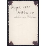 Magas rangú katonatiszt és felesége a vonaton, Szeged, Irén és Jóska, Csongrád-Csanád megye, harcászat, katonatiszt, kitüntetések, vonat, egyenruha helytörténet, 1930., 1930-s évek, Eredeti fotó, papí