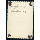 Hölgyek katonatisztekkel a vasútállomáson, Szeged, a tisztek között Gécsy János alezredes, érdemrend, egyenruha, Horthy-korszak, helytörténet, vonat, jármű, közlekedés, Csongrád megye, 1930. október 2