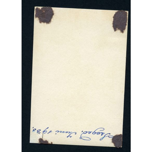 Elegáns hölgy személygépkocsival, Szeged, Horthy-korszak, helytörténet, autó, jármű, közlekedés, Csongrád megye, 1933., 1930-as évek, Eredeti fotó, papírkép. 