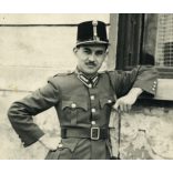Magyar katona, zászlós egyenruhában, csizmában, 2. világháború, Horthy-korszak, 1940-es évek, Eredeti fotó, papírkép. 