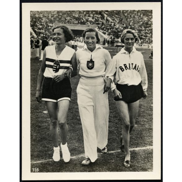 Csák Ibolya (magyar aranyérem), Doroty Tyler (angol ezüstérem), Elfriede Kaun (német bronzérem), Berlin dobogós olimpiai női magasugrók, atlétika, sport, Németország, Horthy-korszak, 1936., 1930-as év