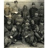 Magyar katonák egyenruhában, Budapest, laktanya, Jákó Dezső levele Tiszaburára édesapjának Jákó Balázs református lelkésznek, kitüntetés, 1. világháború, monarchia, 1917., 1910-es évek, Eredeti fotó, 