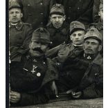 Magyar katonák egyenruhában, Budapest, laktanya, Jákó Dezső levele Tiszaburára édesapjának Jákó Balázs református lelkésznek, kitüntetés, 1. világháború, monarchia, 1917., 1910-es évek, Eredeti fotó, 