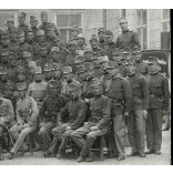 Magyar katonák egyenruhában, Budapest, laktanya, fiú levele Tiszaburára édesapjának Jákó Balázs református lelkésznek, kitüntetés, 1. világháború, monarchia, 1914., 1910-es évek, Eredeti fotó, 