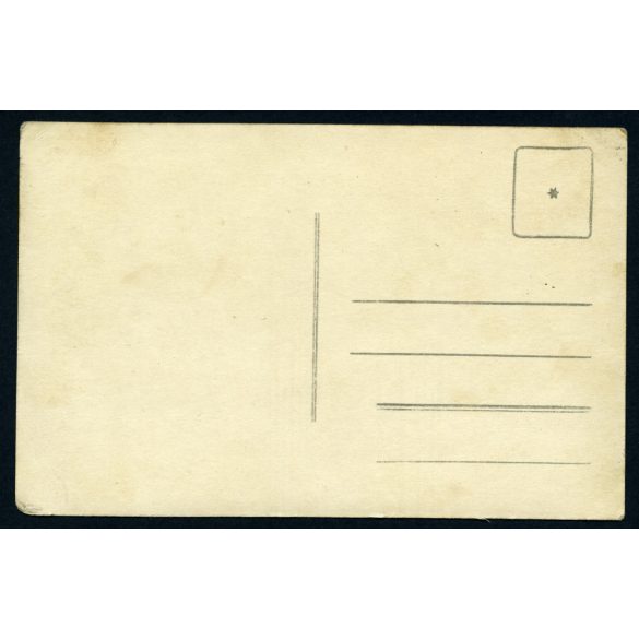 Fiatal férfiak és nő a vasútállomáson, Arad, Erdély, vonat, jármű, közlekedés, Horthy-korszak, helytörténet, 1930., 1930-as évek, Eredeti fotó, papírkép. 