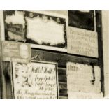 Boltos a szatócsüzlet előtt, Szatmárcseke, Tungsram plakát, feliratok, , Horthy-korszak, helytörténet, Szabolcs-Szatmár-Bereg megye, 1937., 1930-as évek, Eredeti fotó, papírkép.  