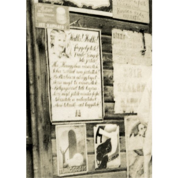 Boltos a szatócsüzlet előtt, Szatmárcseke, Tungsram plakát, feliratok, , Horthy-korszak, helytörténet, Szabolcs-Szatmár-Bereg megye, 1937., 1930-as évek, Eredeti fotó, papírkép.  