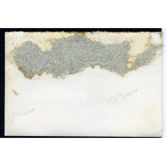 vámbemondóőrs. Barabás, idős nő az épület előtt kendőben, felirat, utcakép, épület, Horthy-korszak, helytörténet, 1930-as évek, Szabolcs-Szatmár-Bereg megye, Eredeti fotó, papírkép, hátulján ra