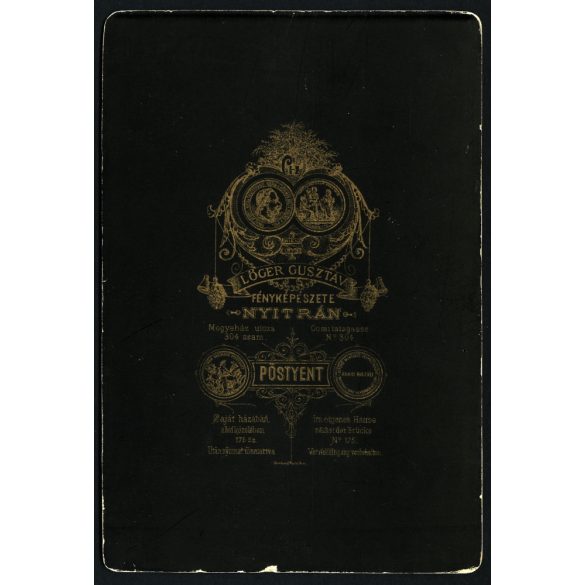 Lőger műterem, Nyitra, Felvidék, fiatal férfi portréja, bajusz, monarchia, helytörténet, 1880-as évek, Eredeti  kabinetfotó.   