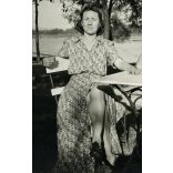 Fürdőzők a strand büfében, Lupa-sziget (Luppa), Budakalász, Duna, fürdőruha, vendéglátás, Horthy-korszak, helytörténet, Pest megye, 1943., 1940-es évek, Eredeti fotó, papírkép. 