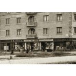 A Kelenföldi Református Egyház „Magyar Advent” temploma és lakóházai, Budapest,  utcakép, üzletek, kirakatok, vallás, város, Horthy-korszak, helytörténet, 1930-as évek, Eredeti képeslap-fotó, papírkép