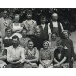 Heller Foto, Rákoshegy (Budapest), baráti társaság egy udvaron, kutya, macska, Horthy-korszak, helytörténet, 1920-as évek, Eredeti fotó, papírkép.