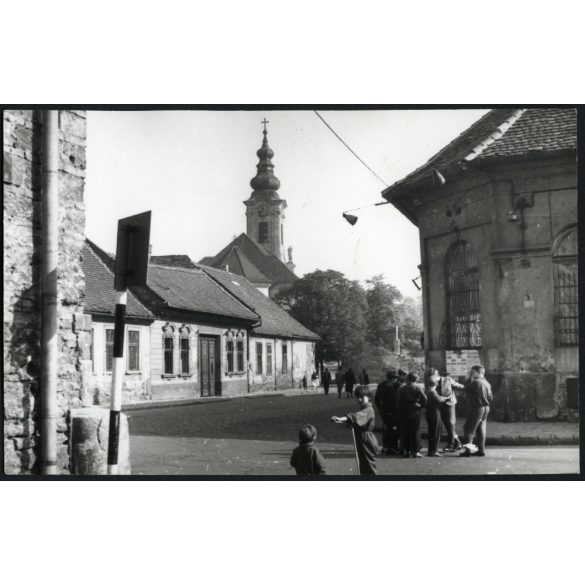 Régi Óbuda, Budapest, földszintes házak Szent Péter és Pál templom mögött, szocializmus, helytörténet 1960-as évek. Eredeti fotó, papírkép.  