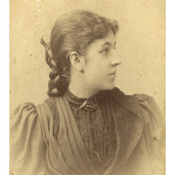 Dunky fivérek műterme, Kolozsvár, Erdély,  elegáns karcsú nő gyönyörű hajjal, monarchia, 1880-as évek, Eredeti CDV, vizitkártya fotó.  