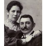 Nagyobb méret, Dunky Fivérek, Kolozsvár, Erdély, elegáns házaspár portréja, bajusz, monarchia, helytörténet, 1890-es évek, Eredeti korai kabinetfotó. 