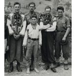 Nagyobb méret, cserkészek ruszin fiúkkal, Kárpátalja, egyenruha, népviselet, 2. világháború, Horthy-korszak, 1939., 1930-as évek, Eredeti fotó, papírkép.