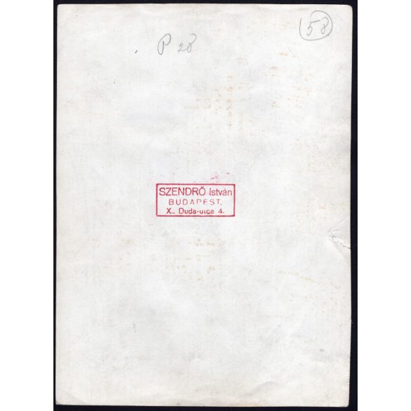 Nagyobb méret, Szendrő István fotóművészeti alkotása, nyári nap a medenceparton, 1930-as évek. Eredeti, pecséttel jelzett fotó, papírkép. Dekorációnak, ajándéknak is kiváló. 