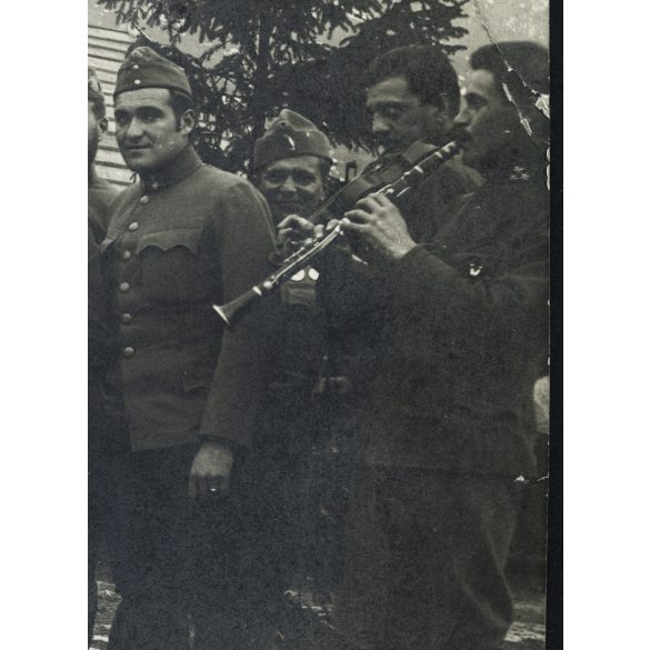 Tábori posta, magyar katonák mulatnak, szabadság előtt, 40. honvéd „fokos” hadosztály, egyenruha, 1. világháború, monarchia, 1917. január 4., 1910-es évek, Eredeti fotó, papírkép, a képen szereplő tis