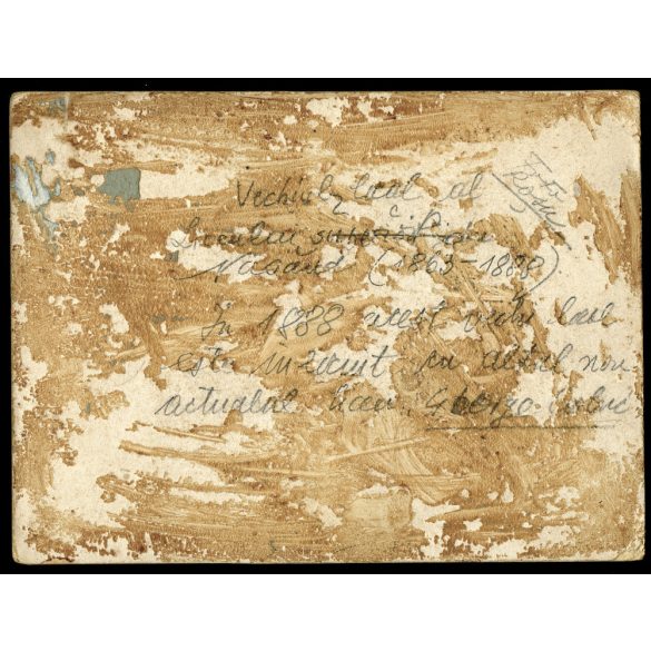 Nagyobb méret, a régi szász gimnázium, iskola épülete a templommal, Naszód, Erdély, Beszterce-Naszód megye, utcakép, monarchia, helytörténet, 1880-as évek, Eredeti ritka kabinetfotó kopásnyomokkal, há