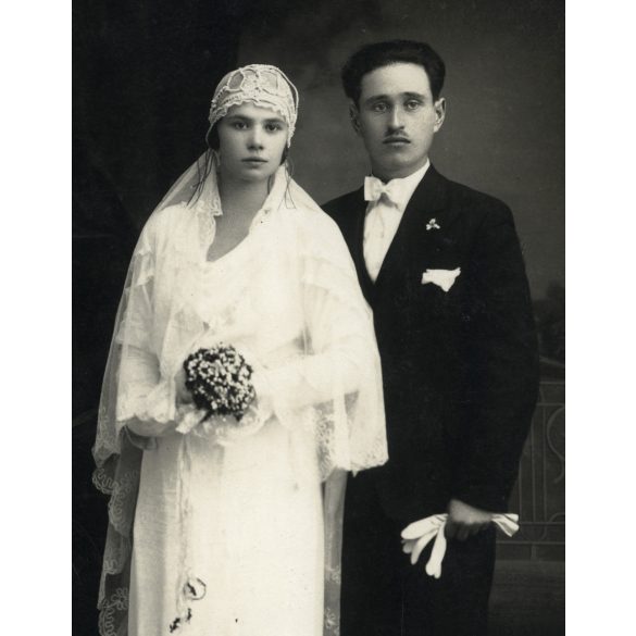 „Temler” fényképész, Soroksár (Budapest), esküvői kép, menyasszony, vőlegény, Horthy-korszak, helytörténet, 1934, 1930-as évek, Eredeti fotó, pecséttel jelzett papírkép. 