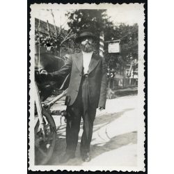   Zsidó kereskedő a magyar-román vámnál, határátkelő, lovaskocsi, jármű, közlekedés, Horthy-korszak, Szabolcs-Szatmár-Bereg megye, 1930-as évek, Eredeti fotó, papírkép. 