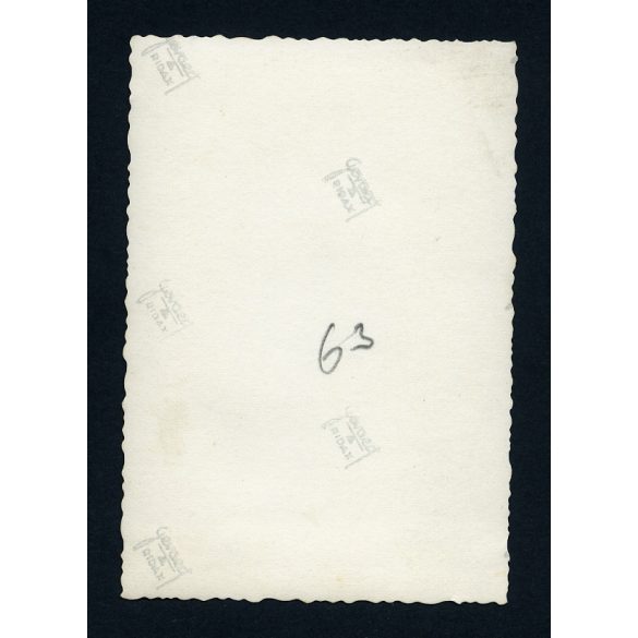 Asszonyok kerékpárral, bicikli, jármű, közlekedés, Horthy-korszak, 1930-as évek, Eredeti fotó, papírkép.   