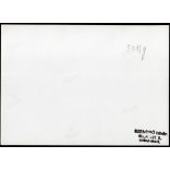 Nagyobb méret, Szendrő István fotóművészeti alkotása, táncosok napernyőkkel a domboldalban, szoknya, művészet, 1930-as évek. Eredeti, pecséttel jelzett fotó, papírkép, Agfa Brovira papíron. Dekoráción