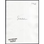 Nagyobb méret, Szendrő István fotóművészeti alkotása, lányok géderlaki (Bács-Kiskun megye) népviseletben, díszes szoknya, 1930-as évek. 