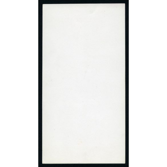 Nagyobb méret, férfi Népszabadság napilappal, Ikarus (?) babakocsival, Budapest, Józsefváros, Nemzeti Múzeum, Vasvári Pál dombormű, sajtótörténet, szocializmus, helytörténet, 1960-as évek, Eredeti fot